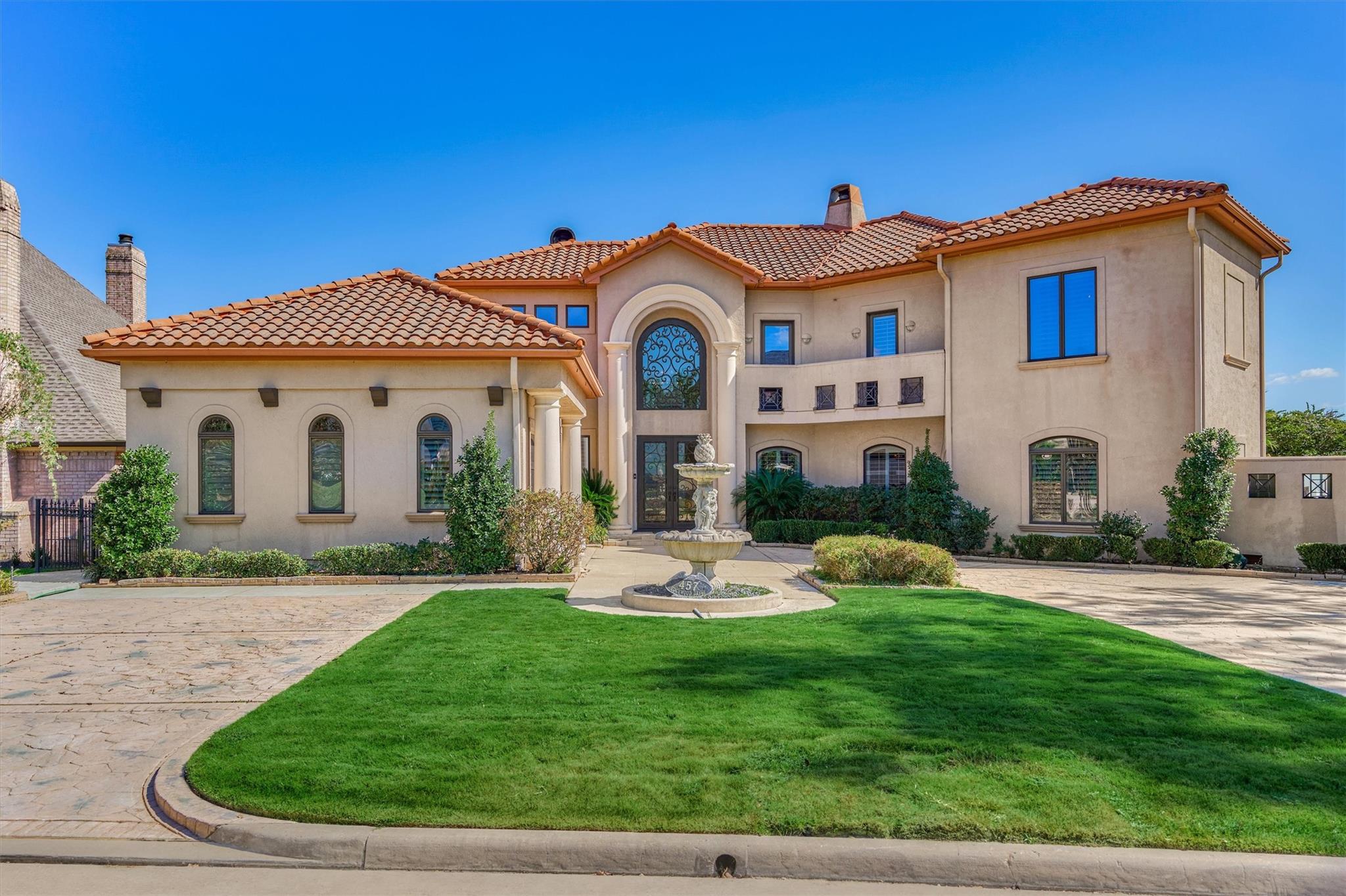 457 Edgewood Drive