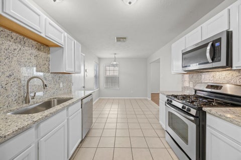 Tiny photo for 2746 Grahamwood Lane, Houston, TX 77047 (MLS # 10866756)