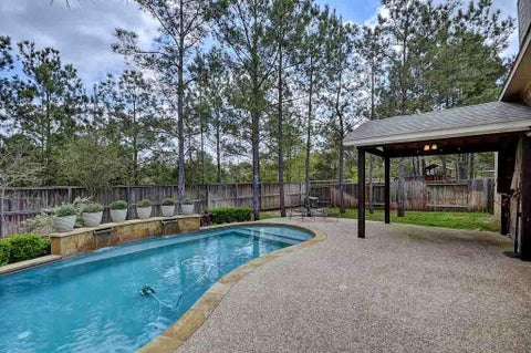 Photo of 22 Queenscliff Circle, The Woodlands, TX 77382 (MLS # 97716252)