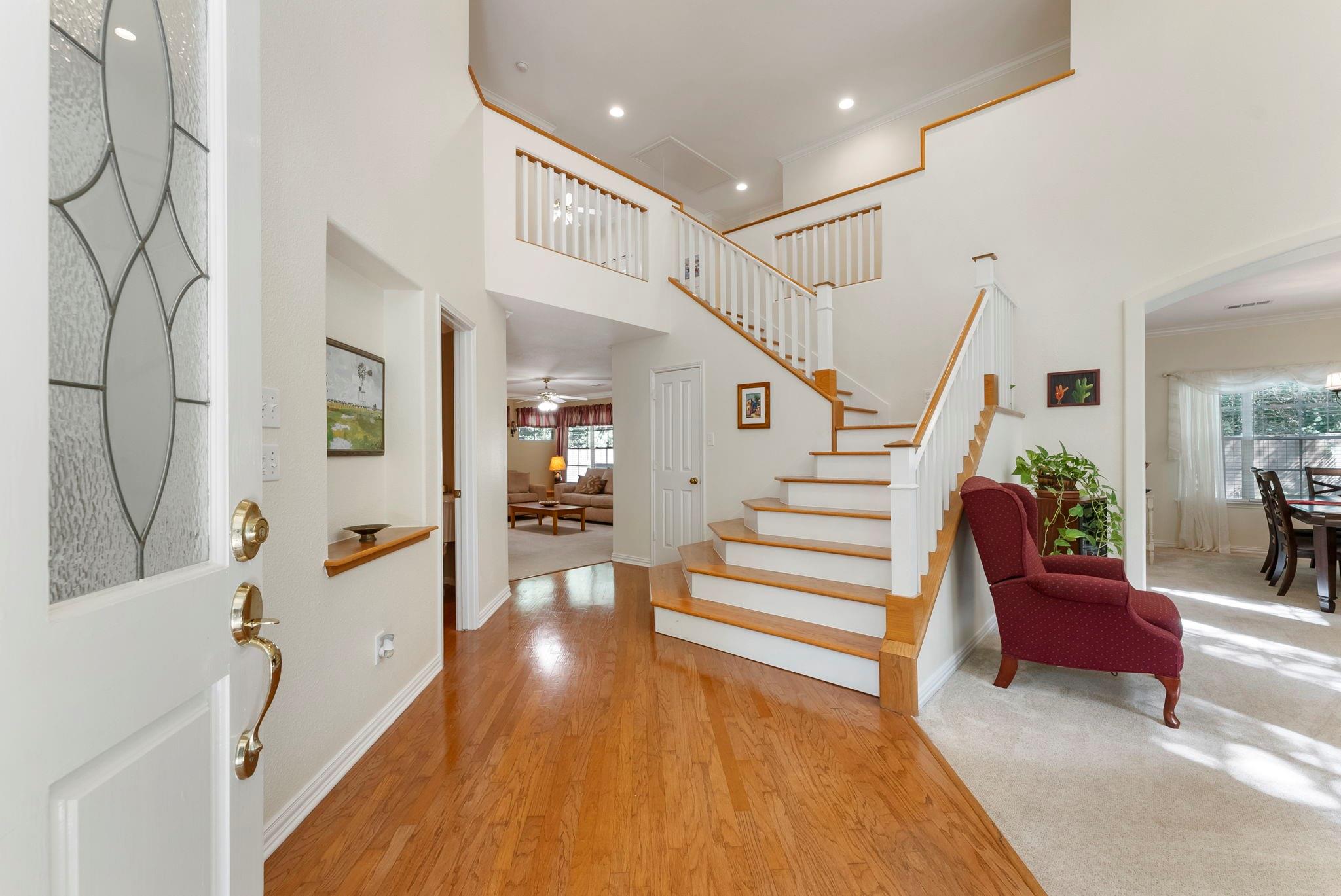 74 E Greywing Circle
