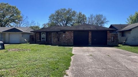 Photo of 7627 Kellwood Drive, Houston, TX 77040 (MLS # 67745894)
