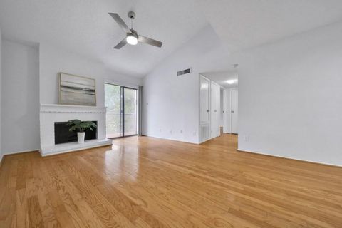 Photo of 7900 N Stadium Drive #86, Houston, TX 77030 (MLS # 97526147)