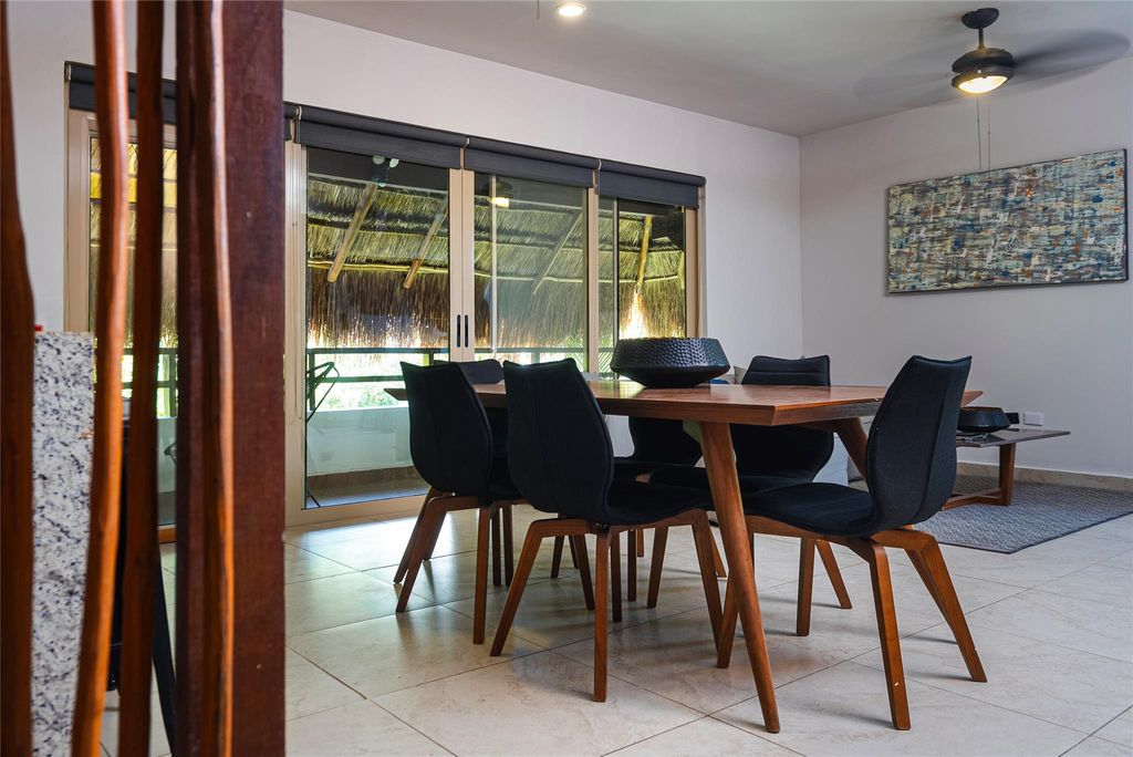 Photo of 8 Calle Iximche Street #305, TX 77500 (MLS # 75598587)