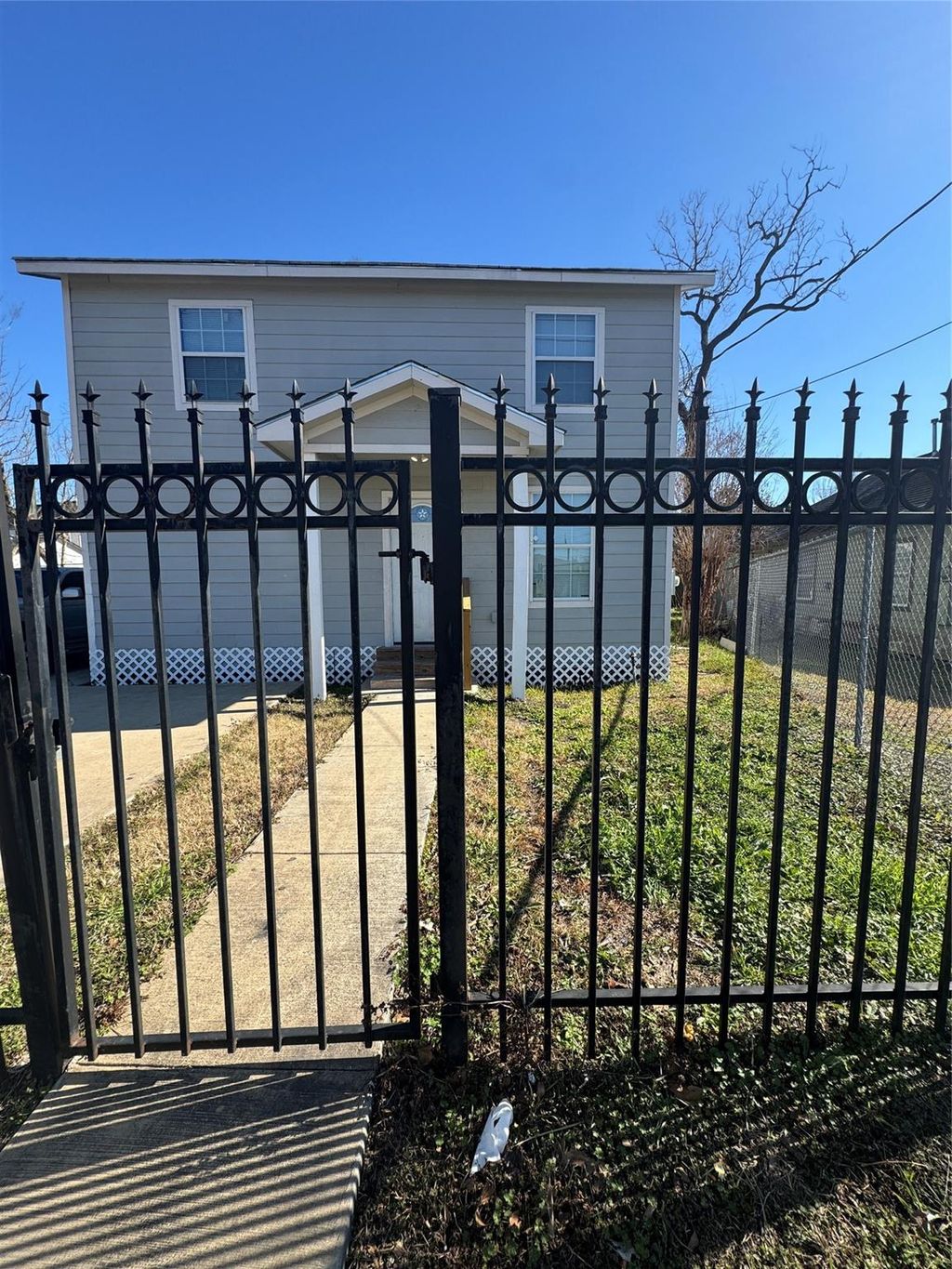 Photo of 8502 N Main Street, Houston, TX 77022 (MLS # 17292348)