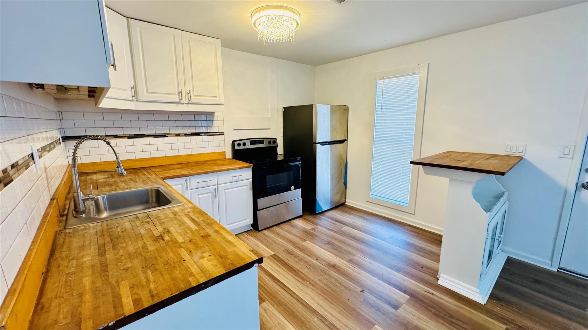 105 Clear Lake Road A