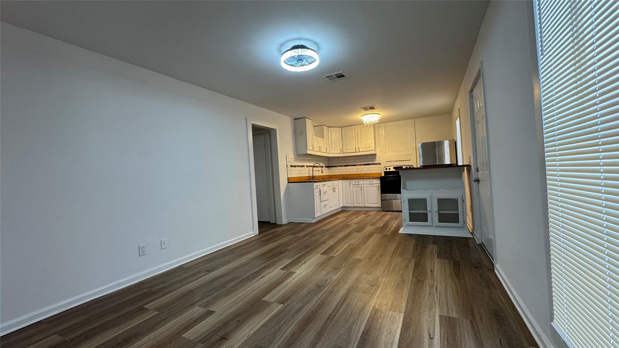 105 Clear Lake Road A