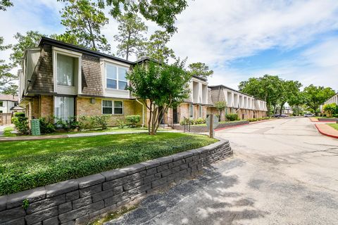 Photo of 12633 Memorial Drive #114, Houston, TX 77024 (MLS # 90532709)