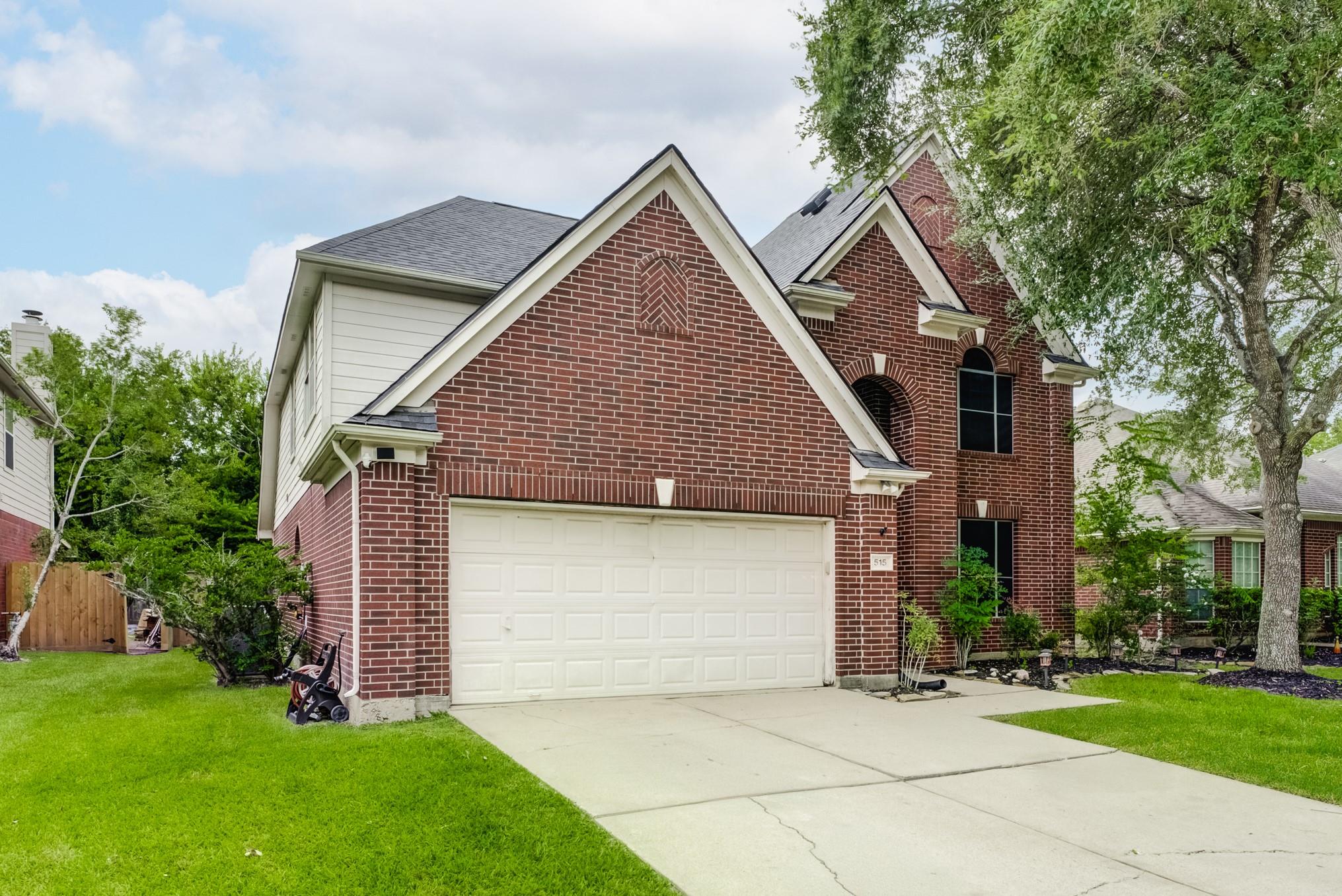 515 Deer Hollow Drive