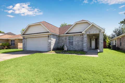 Homes For Sale - 4010 Cary Creek Drive<br/> Baytown, TX 77521
