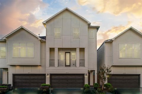 Photo of 6313 Chelsea Falls Lane, Houston, TX 77008 (MLS # 77914661)