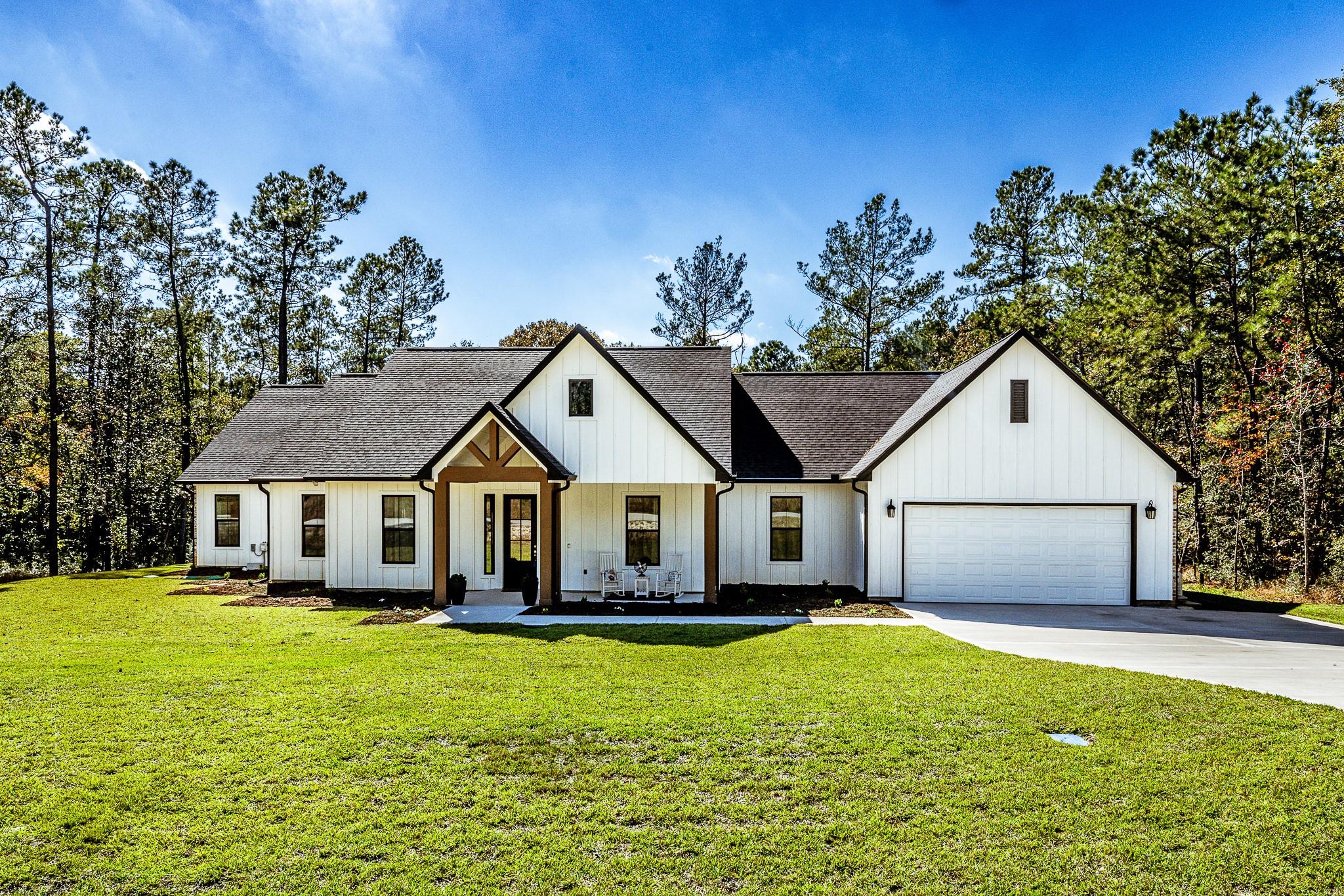 111 Eagle Run