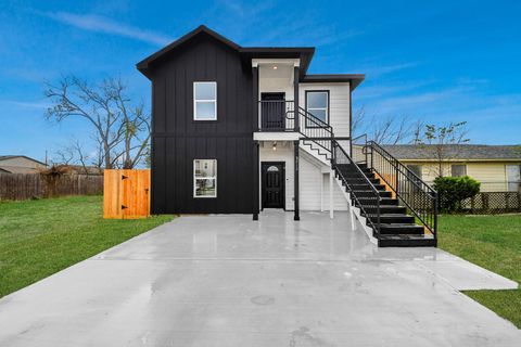 Photo of 8012 Miley Street, Houston, TX 77028 (MLS # 14840588)