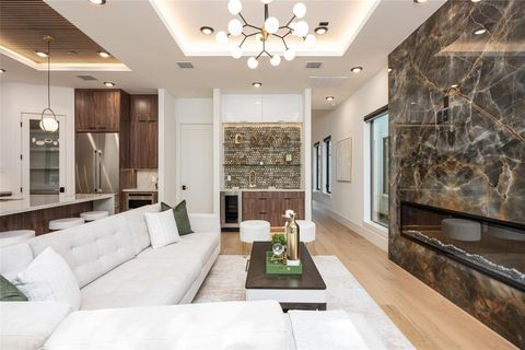 Photo of 615 Rolling Oaks, Stafford, TX 77477 (MLS # 30380868)