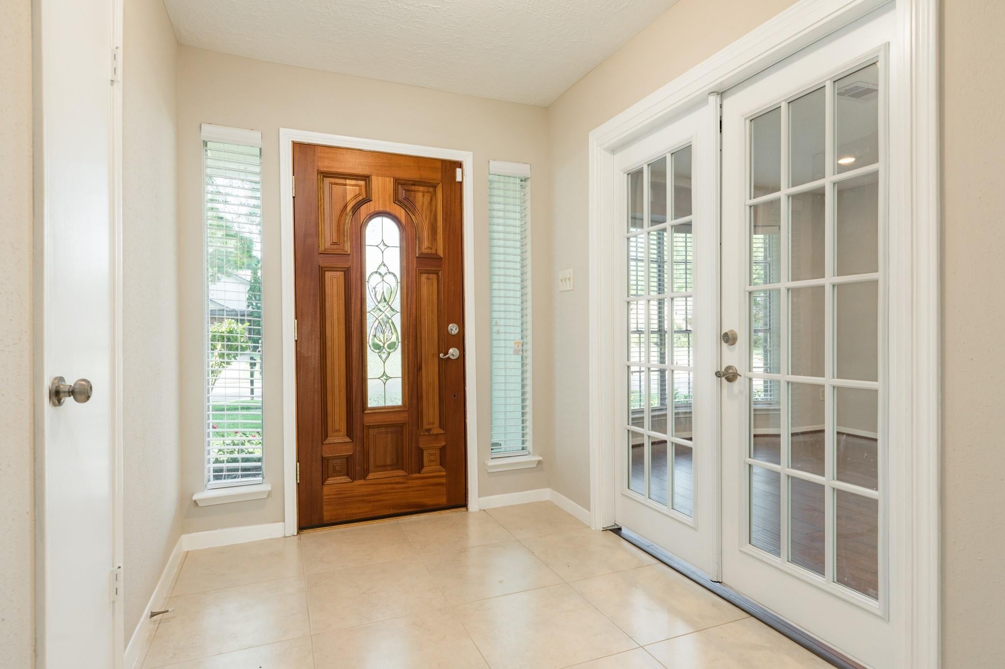 3042 Pecan Point Drive
