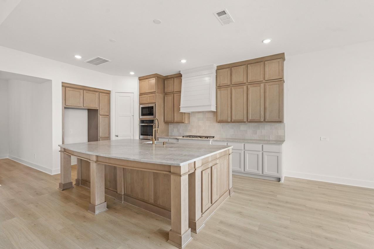 31515 Bramble Hollow Court