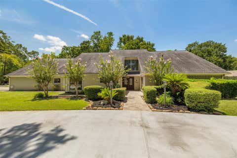 Photo of 1630 Cypress Lane, Houston, TX 77339 (MLS # 6318297)