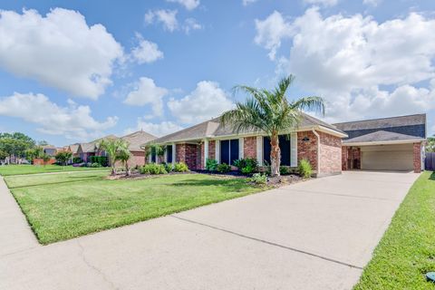 Photo of 410 Scarlet Sage Drive, League City, TX 77573 (MLS # 8063188)