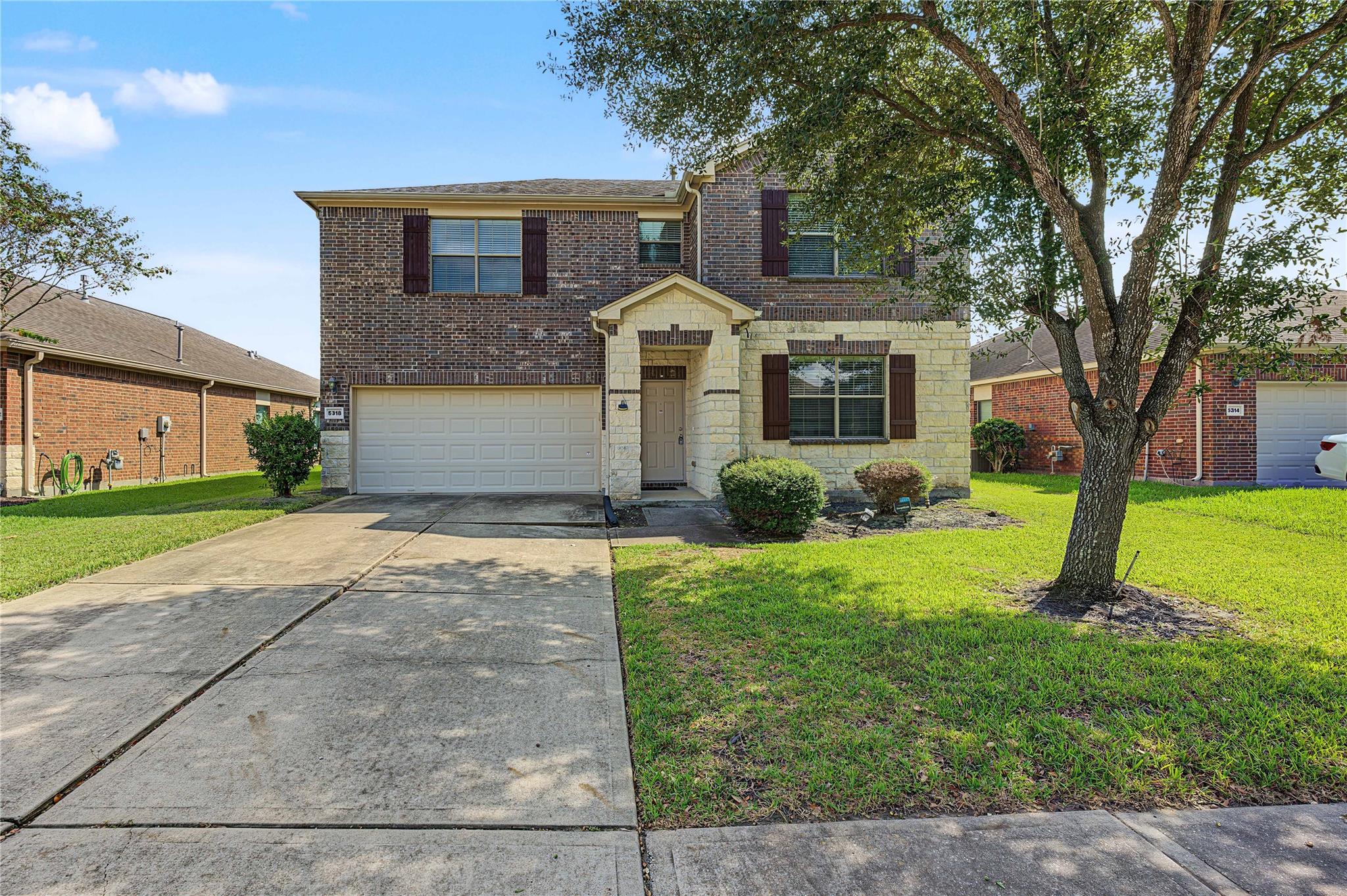 5318 Fossil Stone Lane