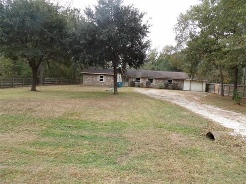 Photo of 26527 Bayou Tesch Drive, Magnolia, TX 77354 (MLS # 51710842)