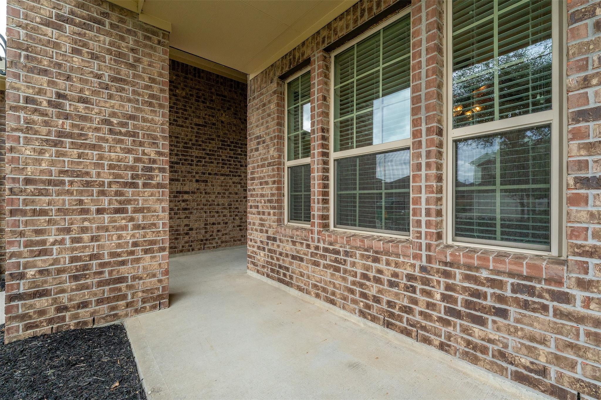3827 Fleetwood Falls Lane