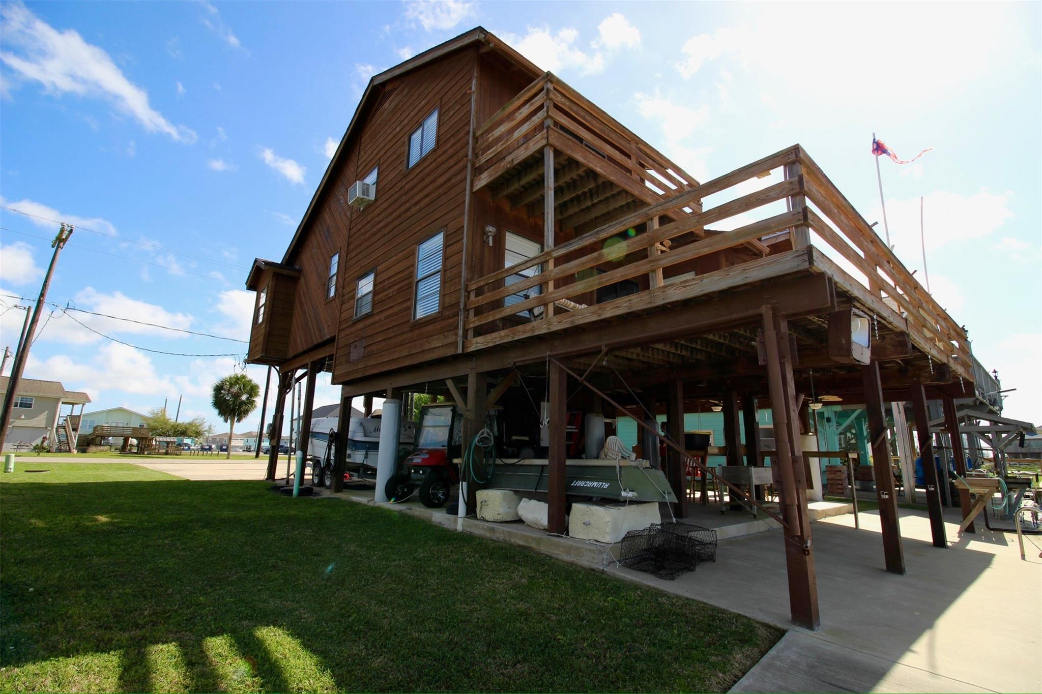 215 Redfish Drive