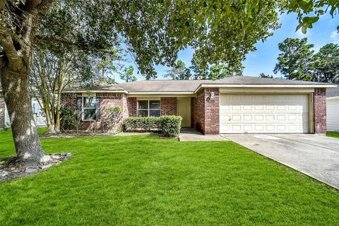 Photo of 16317 Sun View Lane, Conroe, TX 77302 (MLS # 22956589)