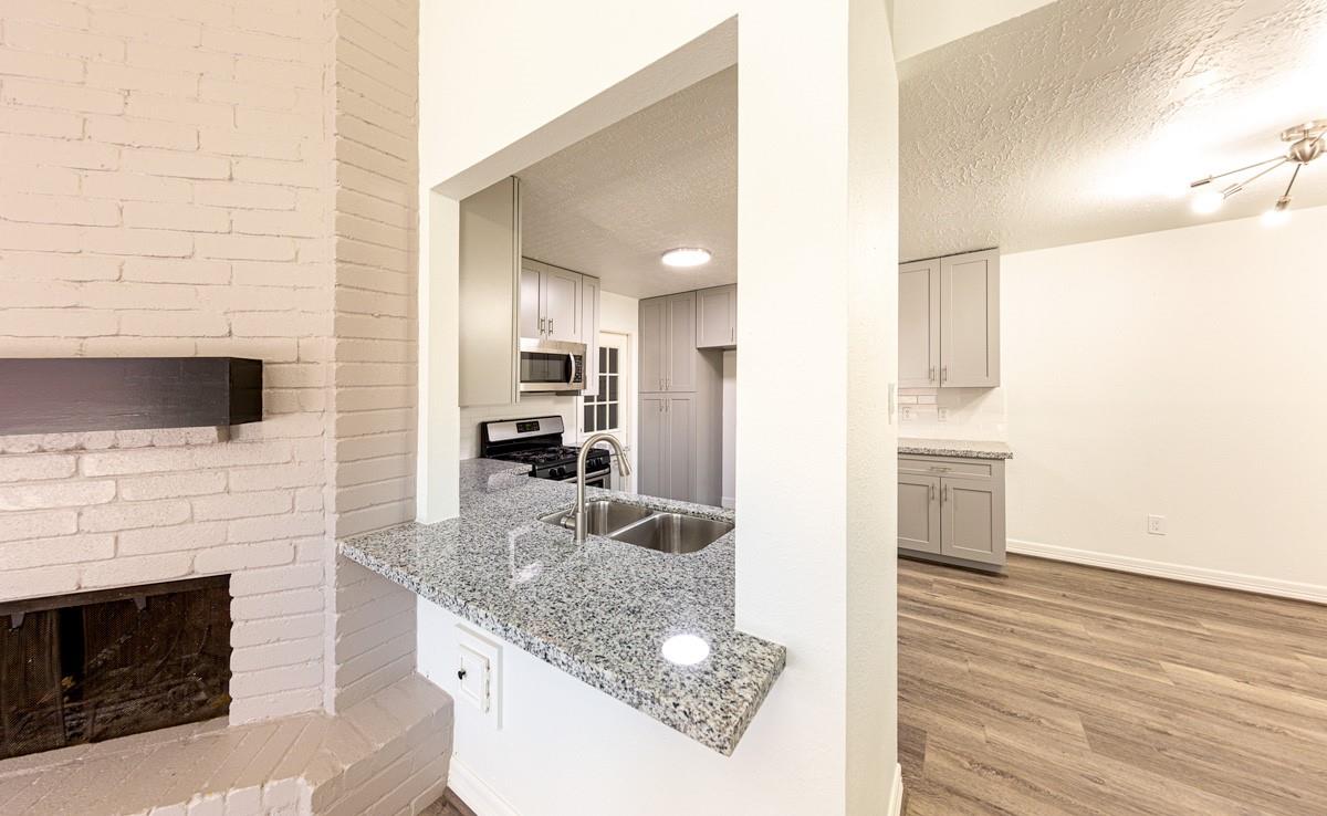 15102 Sheffield Terrace