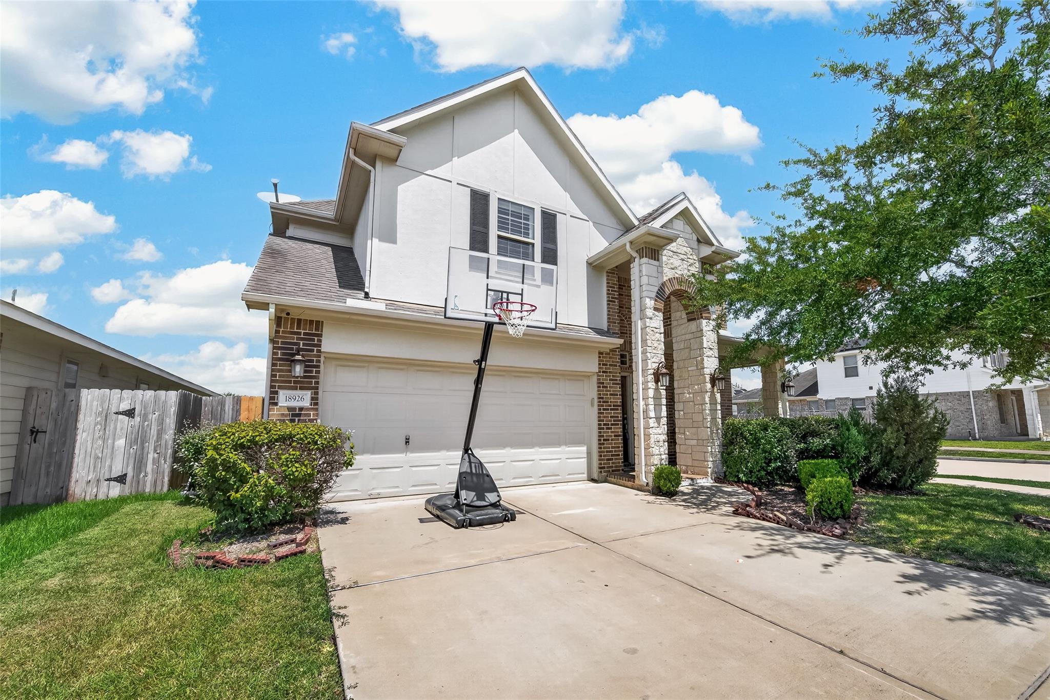 18926 Elrington Creek Court