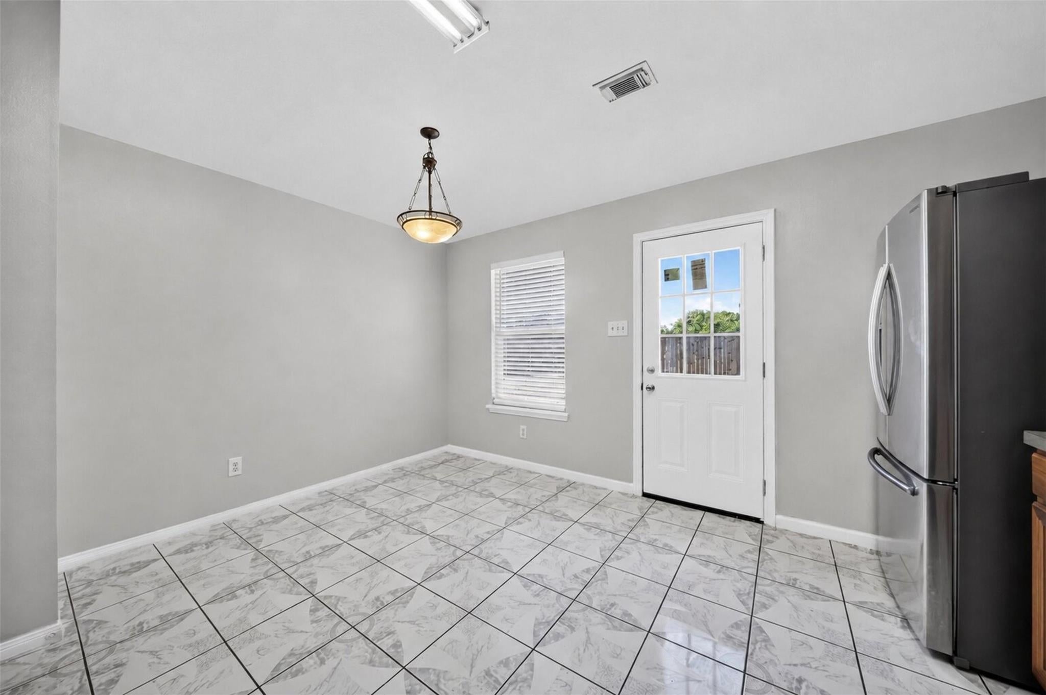 20023 Ravenmeadow Lane