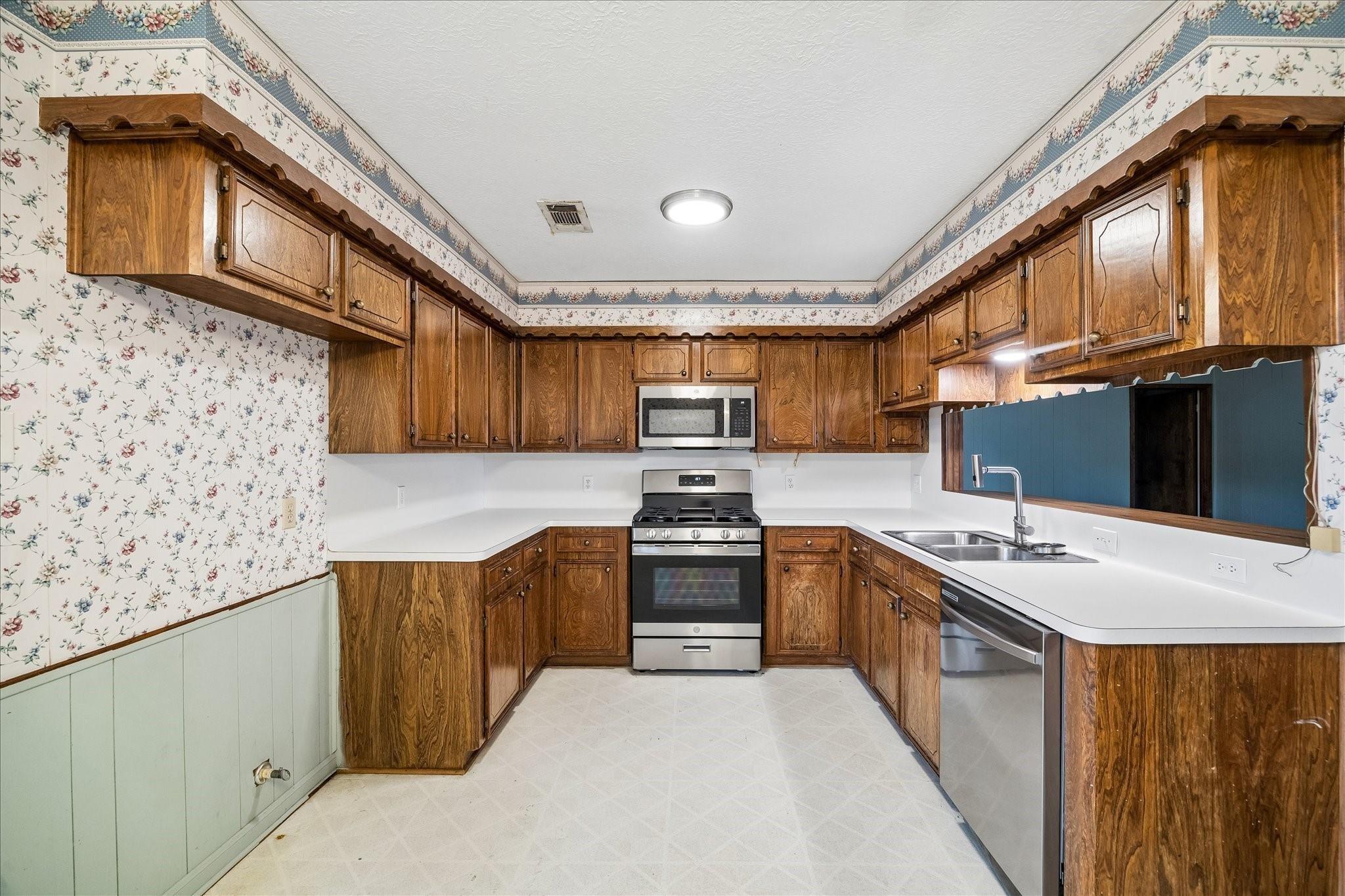 1200 Sagebrush Trail