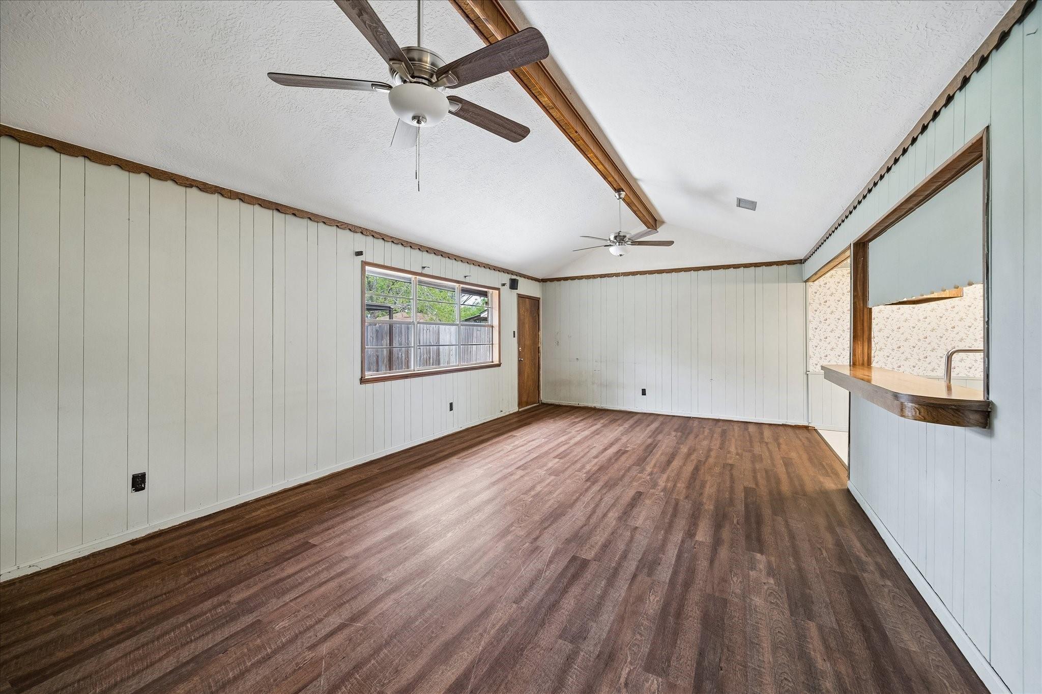 1200 Sagebrush Trail