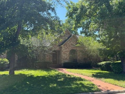 Photo of 10 Wellington Lane, Conroe, TX 77304 (MLS # 45343590)