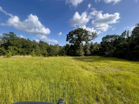 Vacant Land For Sale - LOT 184 & 185 Hunters Creek<br/> Hillister, TX 77624