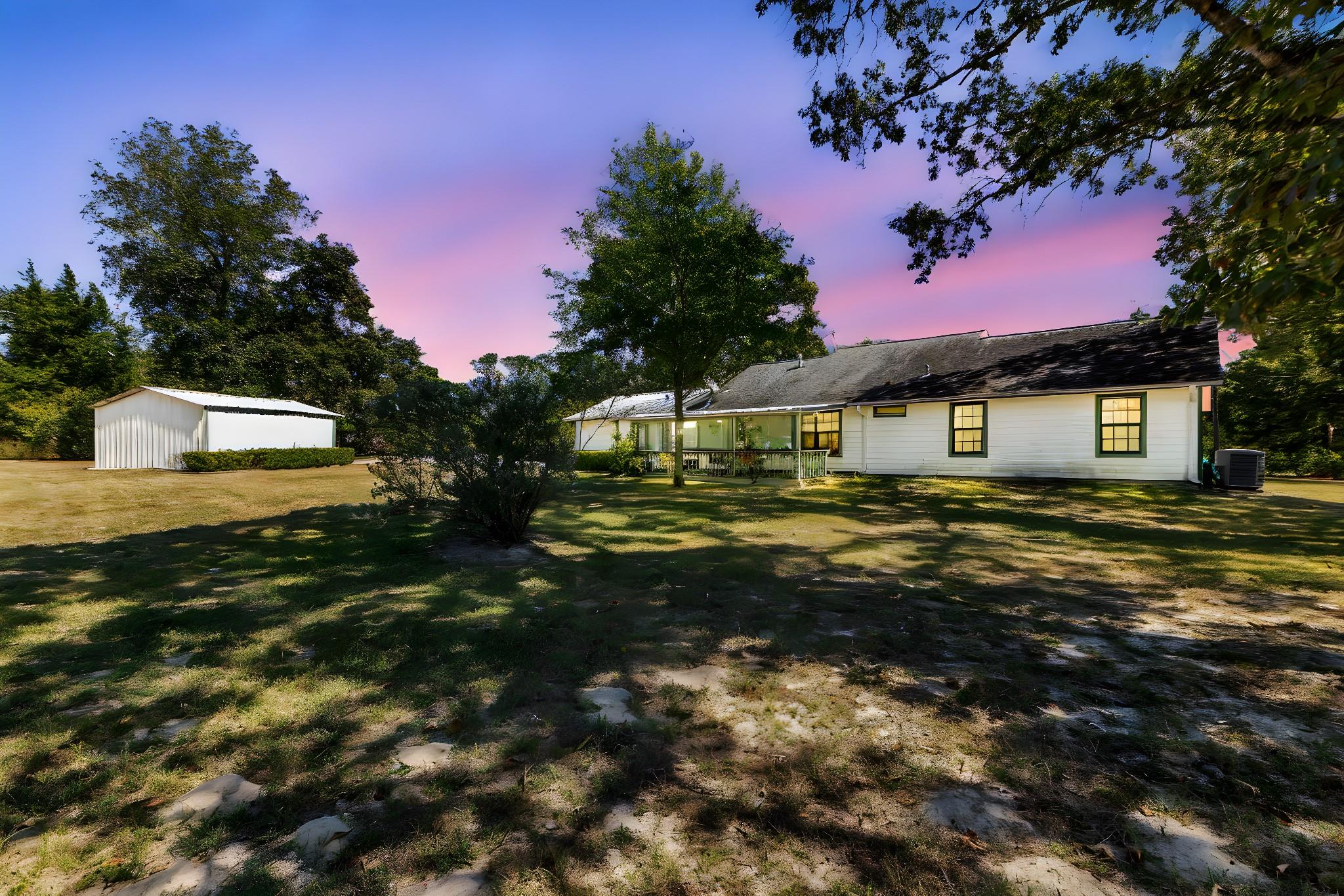 13833 N Highway 75