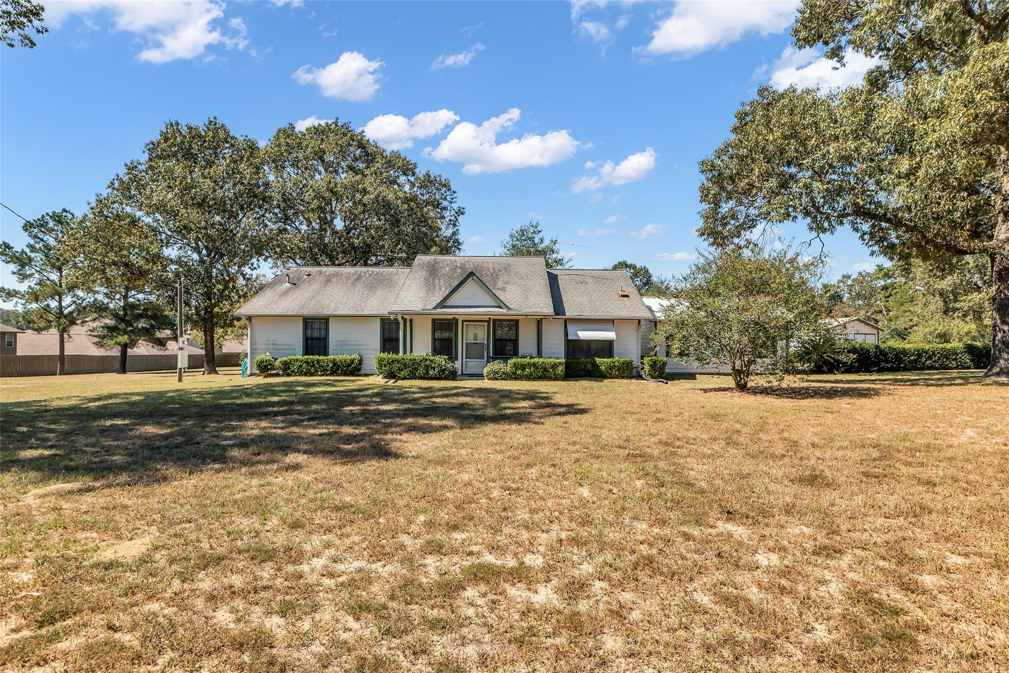 13833 N Highway 75