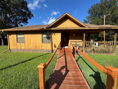 Photo of 2931 Fm 3277, Livingston, TX 77351 (MLS # 4585081)