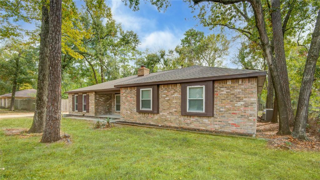 Photo of 222 Ridgewood Drive, Spring, TX 77386 (MLS # 83117652)