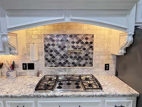 Tiny photo for 707 Fairway Oaks, Conroe, TX 77302 (MLS # 93050167)
