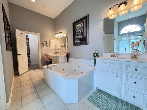 Tiny photo for 707 Fairway Oaks, Conroe, TX 77302 (MLS # 93050167)