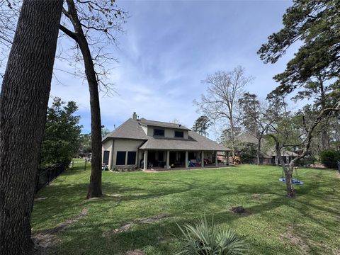 Tiny photo for 707 Fairway Oaks, Conroe, TX 77302 (MLS # 93050167)