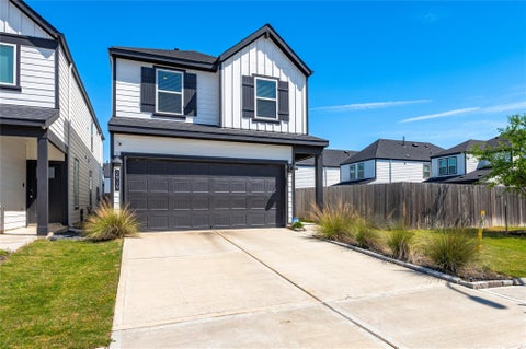 Photo of 2919 Crown Gate Drive, Houston, TX 77047 (MLS # 45306941)