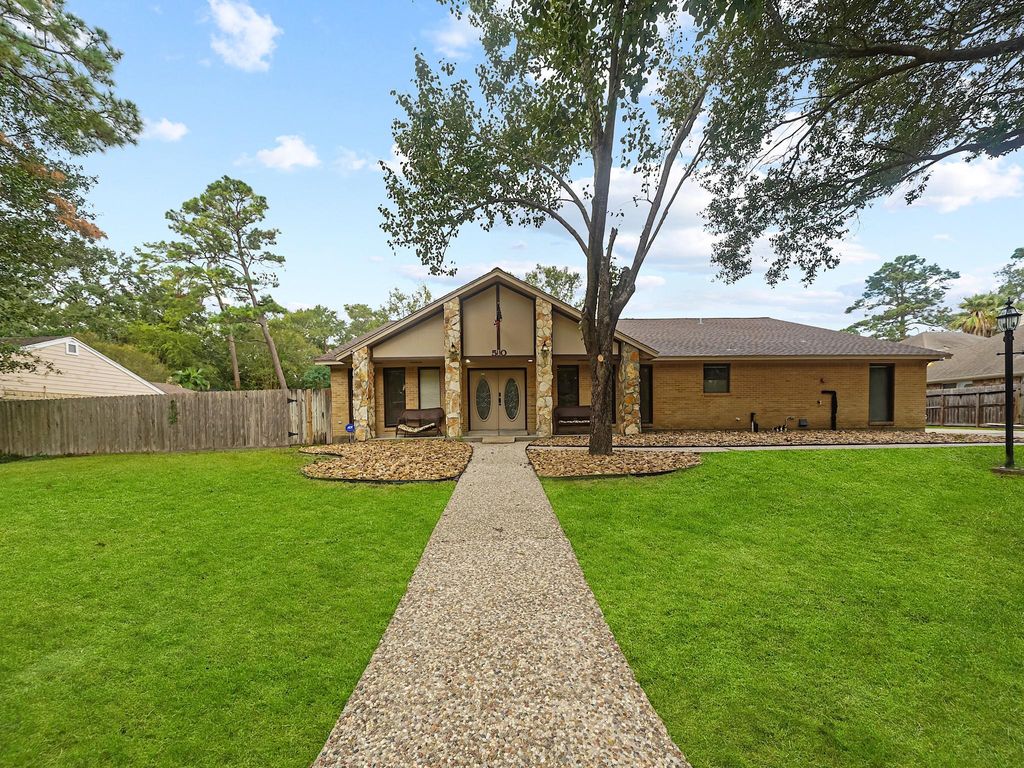 Photo of 510 Enchanted Hollow Drive, Spring, TX 77388 (MLS # 13785456)