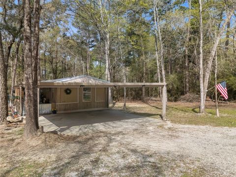 Photo of 1216 Cardinal Lane, Trinity, TX 75862 (MLS # 34428451)