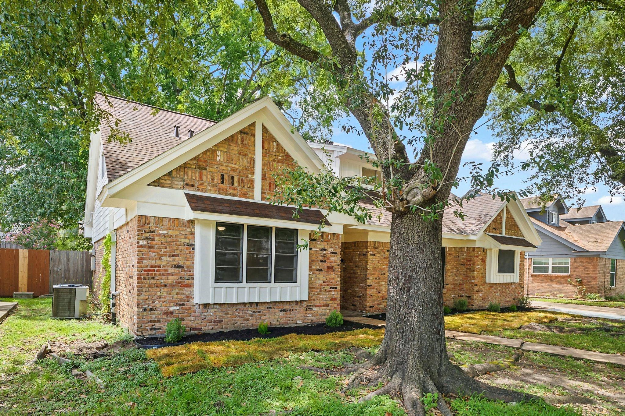 2706 Burke Road
