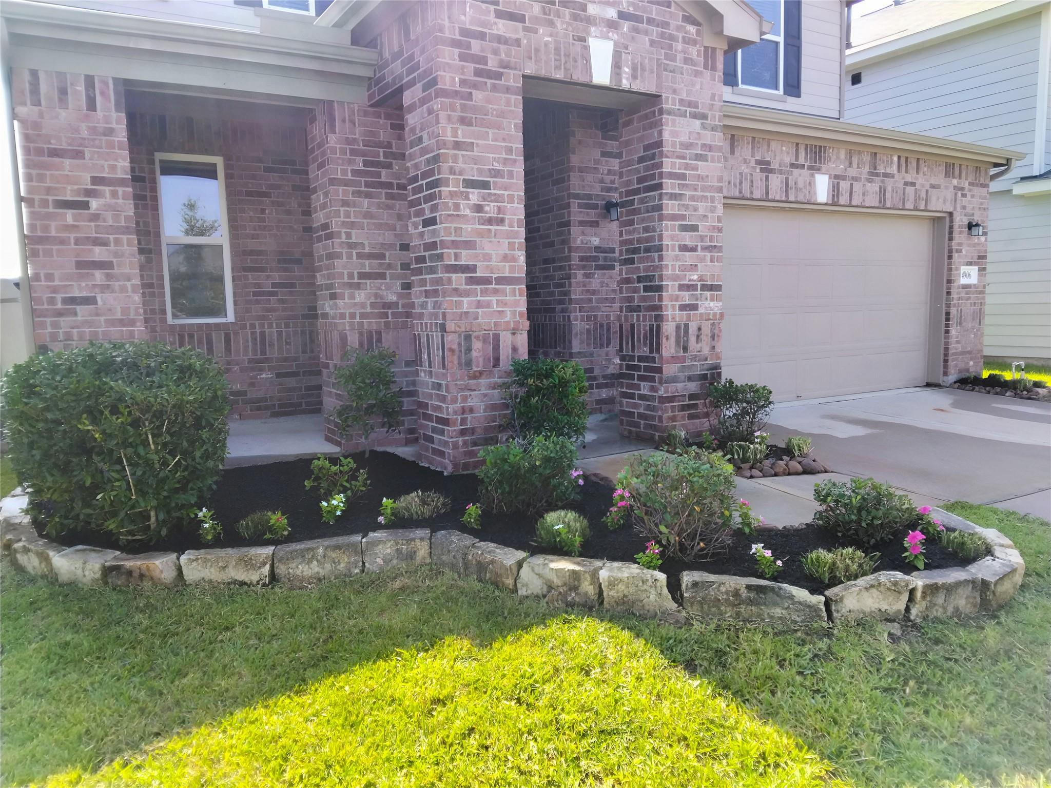 4906 Hickory Deer Lane