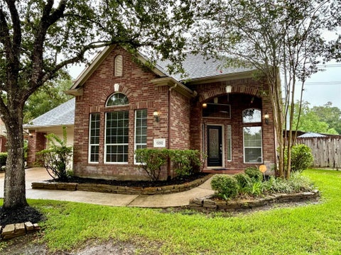 Photo of 15802 Deerpath Court, Tomball, TX 77377 (MLS # 76378200)