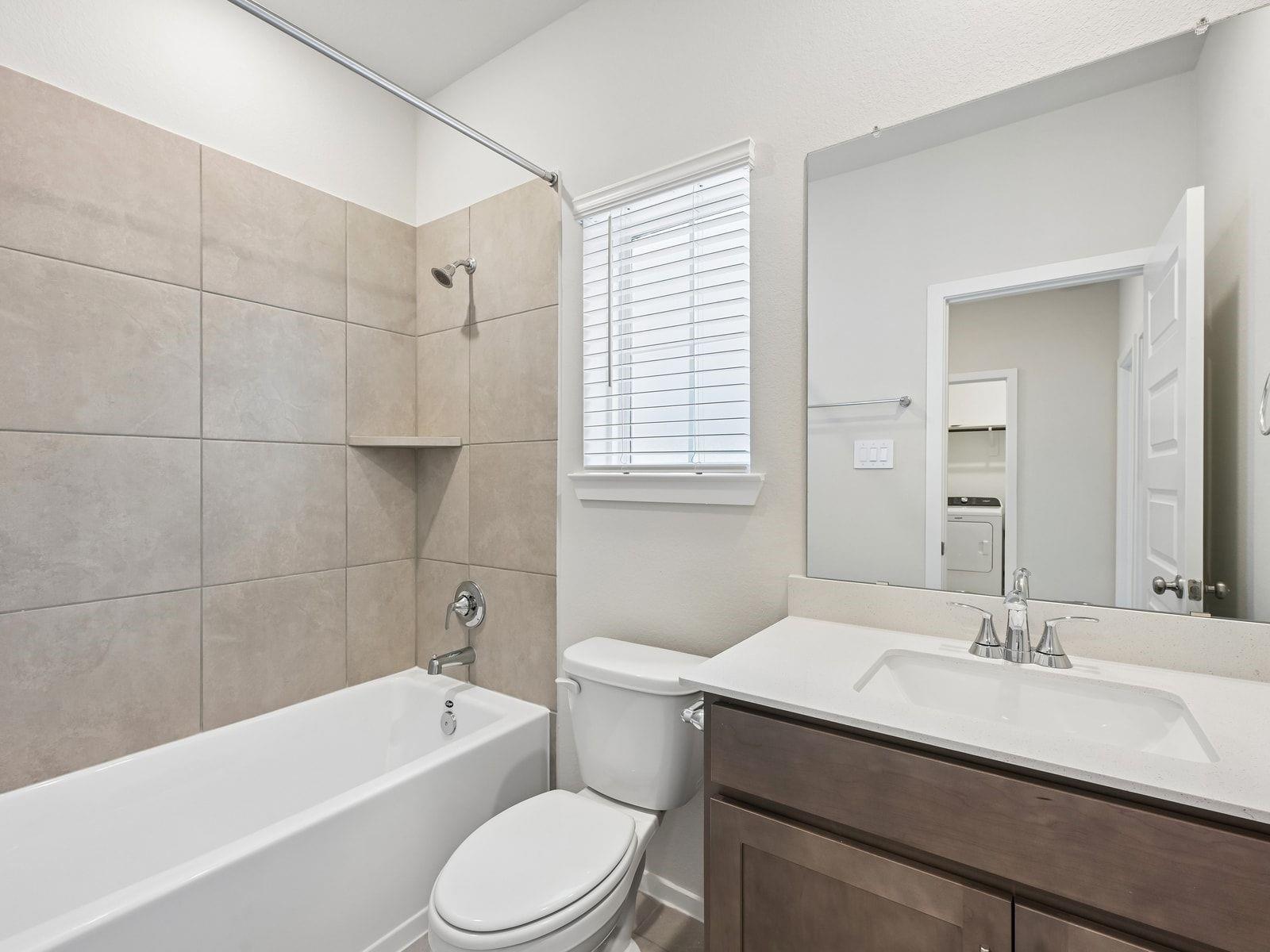 1003 Cedar Place Lane