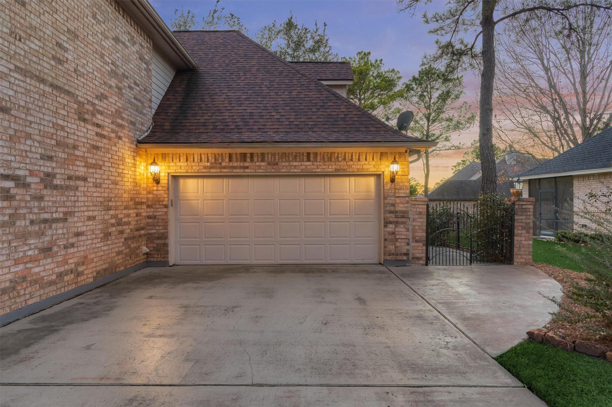 147 Sunnyvale W
