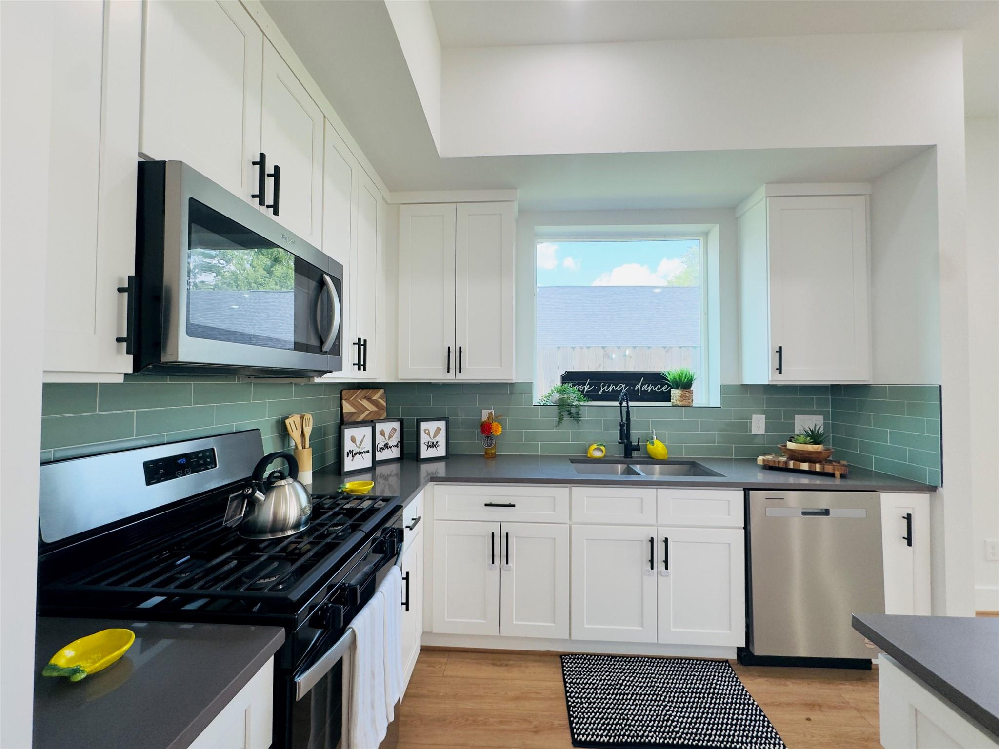 7819 Colonial Lane