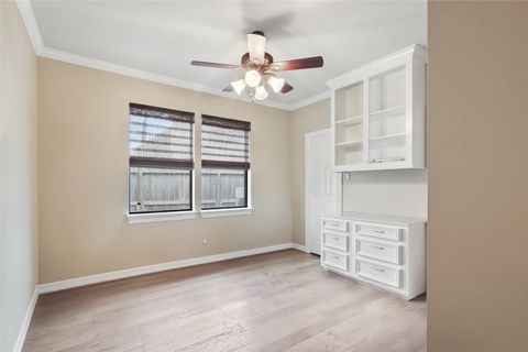 Tiny photo for 15807 Elk Park Lane, Houston, TX 77062 (MLS # 53905310)